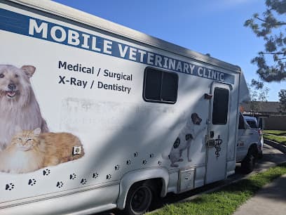 Mobile veterinary clinic