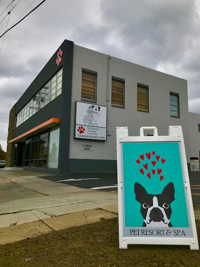 Grand Pet Care Center